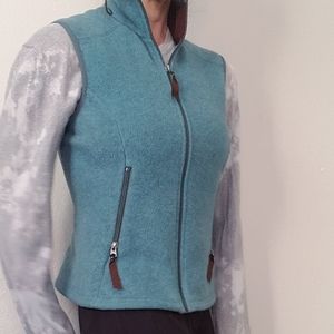$80 Patagonia synchilla vest!  M dusky blue